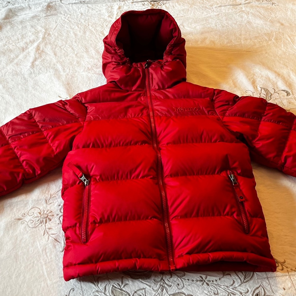 Marmot Kids Red Down Jacket Size Small 709-fill